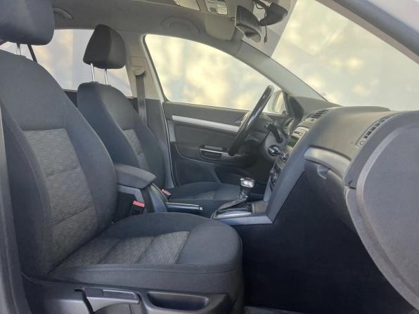 Skoda Octavia II (A5) Рестайлинг с пробегом 2013 года, цена 870 000 рублей, 164733 км, лифтбек, Автокод Объявления