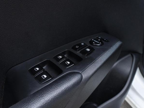 Hyundai Solaris II Рестайлинг с пробегом 2021 года, цена 1 340 000 рублей, 46848 км, седан, Автокод Объявления