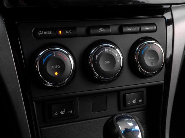 Mazda 6 II (GH) Рестайлинг с пробегом 2011 года, цена 1 299 000 рублей, 186641 км, седан, Автокод Объявления