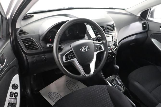Hyundai Solaris I с пробегом 2011 года, цена 620 000 рублей, 220644 км, хэтчбек, Автокод Объявления