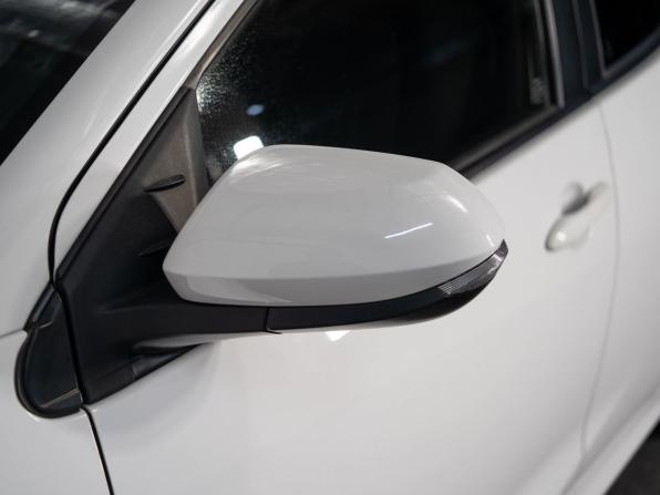 Toyota Yaris IV с пробегом 2021 года, цена 1 130 000 рублей, 88305 км, хэтчбек, Автокод Объявления
