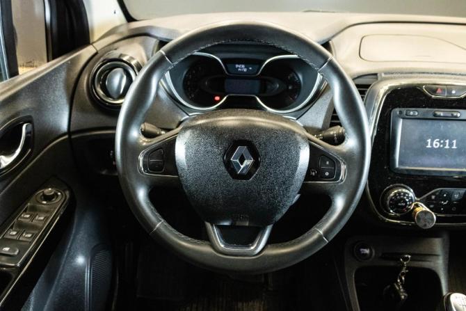 Renault Kaptur I с пробегом 2018 года, цена 1 479 000 рублей, 94236 км, внедорожник, Автокод Объявления