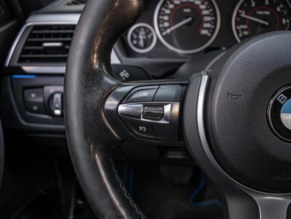 BMW 3 серии VI (F3x) Рестайлинг с пробегом 2018 года, цена 2 995 000 рублей, 174353 км, седан, Автокод Объявления