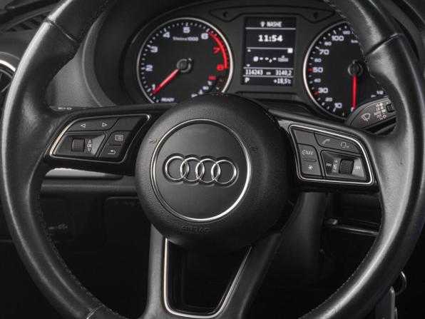 Audi A3 III (8V) Рестайлинг с пробегом 2017 года, цена 2 099 000 рублей, 114243 км, седан, Автокод Объявления