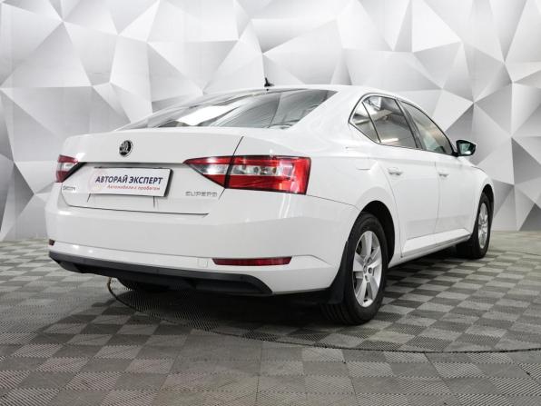 Skoda Superb III с пробегом 2017 года, цена 1 565 000 рублей, 178177 км, лифтбек, Автокод Объявления