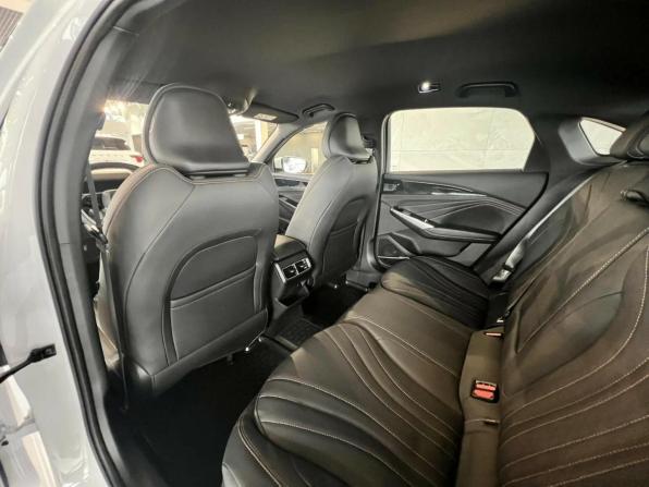 Geely Preface I с пробегом 2024 года, цена 2 995 000 рублей, 30 км, седан, Автокод Объявления