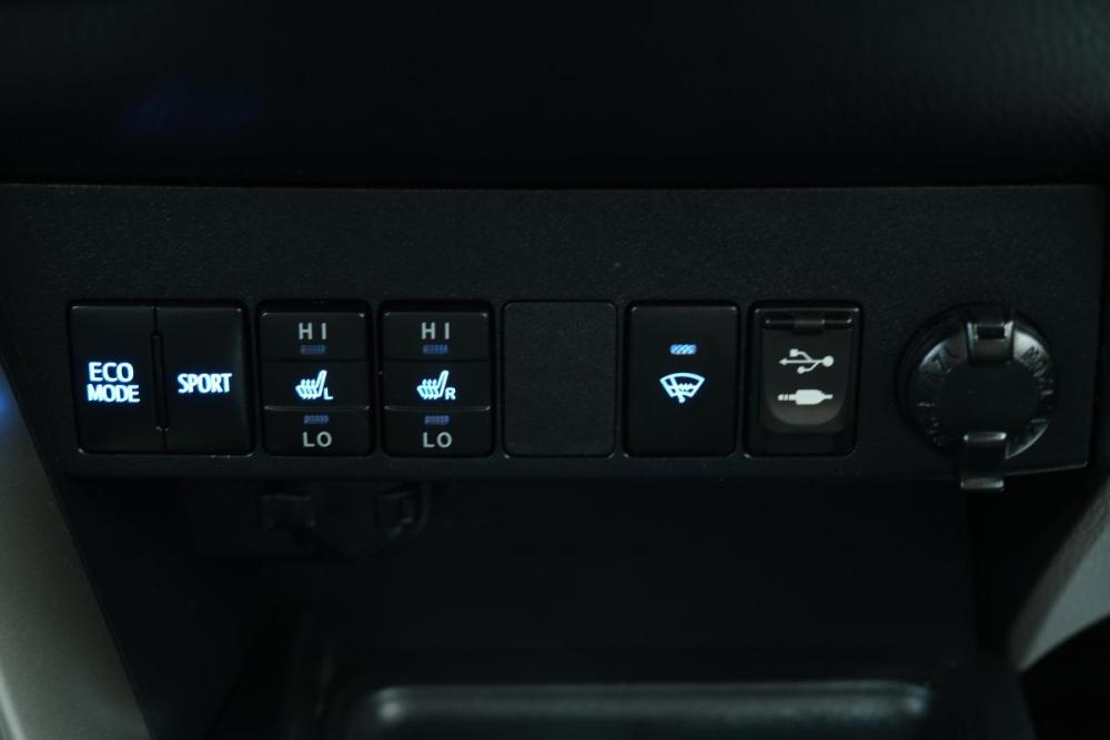 Toyota RAV4 IV (XA40) Омск  - изображение 17