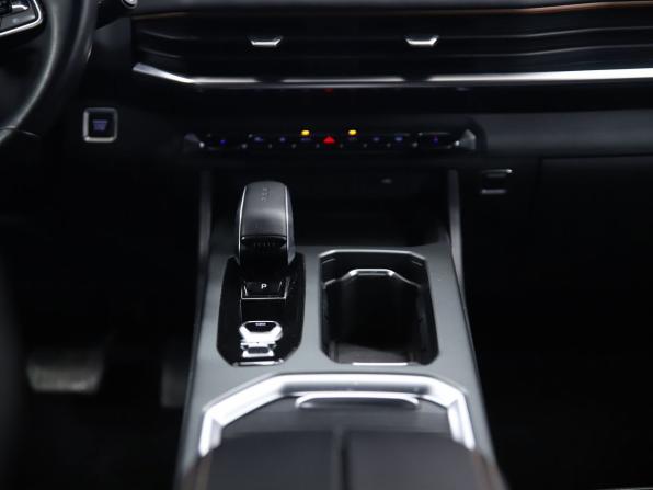 Geely Okavango I Рестайлинг с пробегом 2024 года, цена 2 630 000 рублей, 29469 км, внедорожник, Автокод Объявления