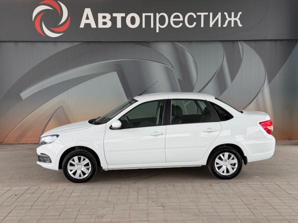 Lada (ВАЗ) Granta I Рестайлинг с пробегом 2023 года, цена 777 000 рублей, 42200 км, седан, Автокод Объявления
