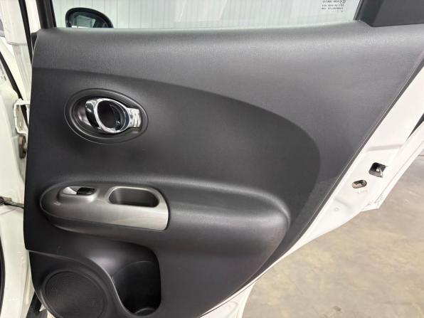 Nissan Juke I с пробегом 2012 года, цена 937 000 рублей, 135974 км, внедорожник, Автокод Объявления