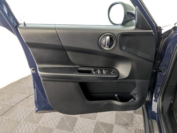 Mini Countryman II с пробегом 2018 года, цена 1 790 000 рублей, 103996 км, внедорожник, Автокод Объявления