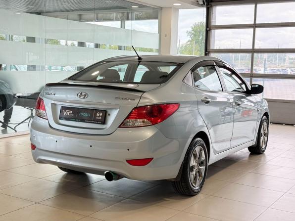 Hyundai Solaris I с пробегом 2011 года, цена 857 000 рублей, 130560 км, седан, Автокод Объявления