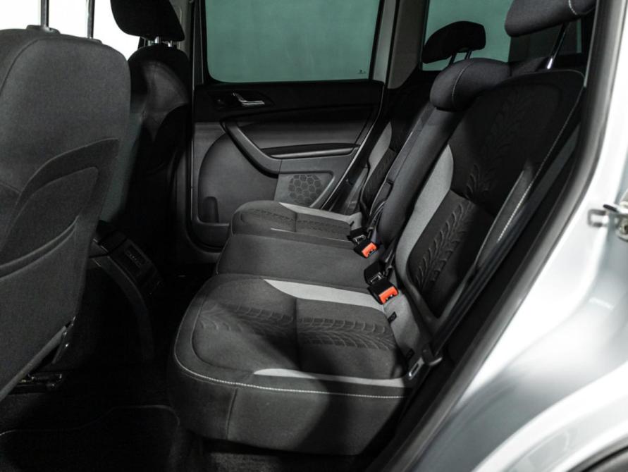 Skoda Yeti I Рестайлинг Санкт-Петербург  - изображение 10