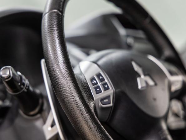 Mitsubishi Pajero Sport II Рестайлинг с пробегом 2015 года, цена 1 658 000 рублей, 387188 км, внедорожник, Автокод Объявления