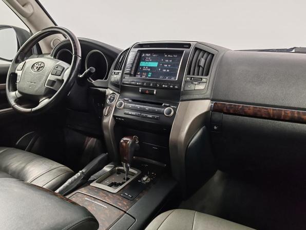 Toyota Land Cruiser 200 Series с пробегом 2008 года, цена 2 699 000 рублей, 359322 км, внедорожник, Автокод Объявления