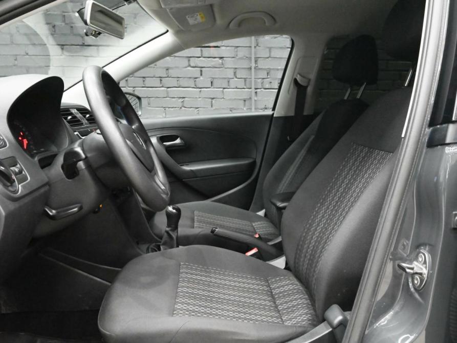 Volkswagen Polo V Рестайлинг Екатеринбург  - изображение 15