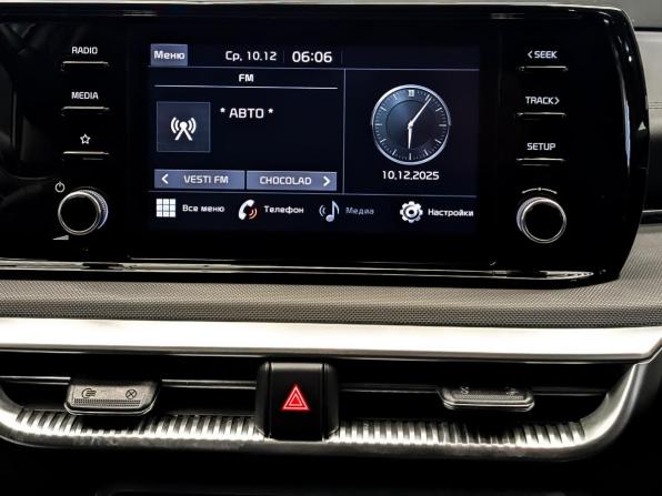 Kia K5 III с пробегом 2022 года, цена 2 425 000 рублей, 80484 км, седан, Автокод Объявления