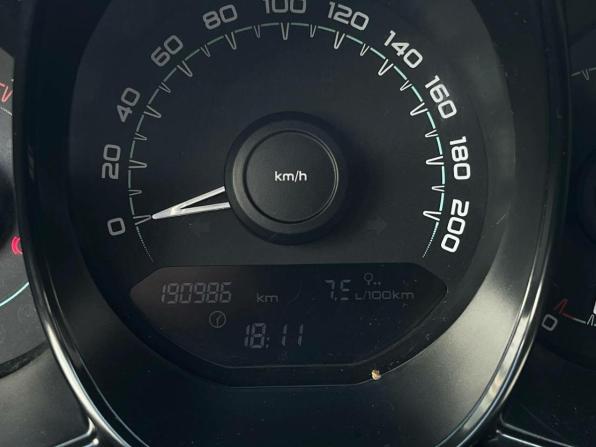 Lada (ВАЗ) Vesta I с пробегом 2016 года, цена 599 000 рублей, 190985 км, седан, Автокод Объявления