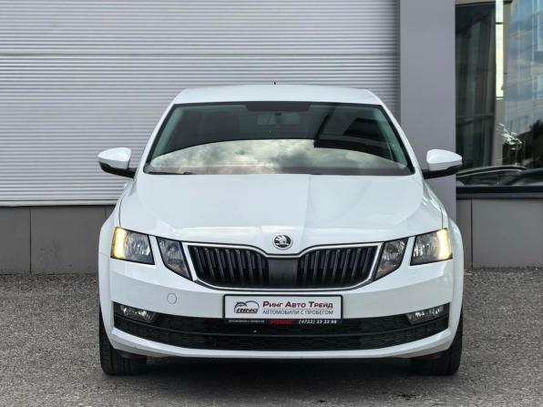 Skoda Octavia III (A7) Рестайлинг с пробегом 2018 года, цена 1 817 000 рублей, 58687 км, лифтбек, Автокод Объявления