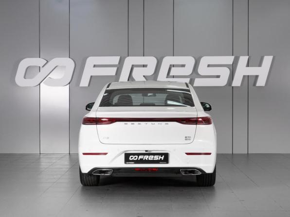 FAW Bestune B70 I Рестайлинг с пробегом 2024 года, цена 2 598 000 рублей, 49 км, лифтбек, Автокод Объявления