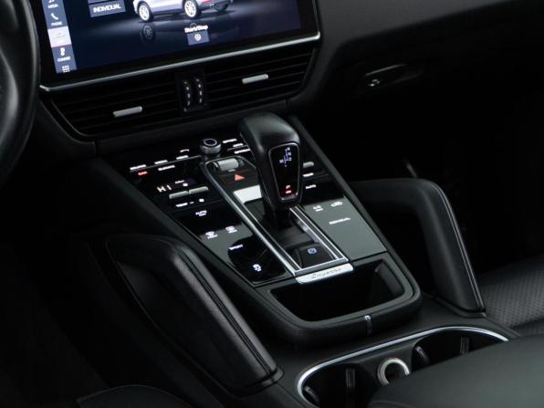 Porsche Cayenne III с пробегом 2021 года, цена 8 897 900 рублей, 61772 км, внедорожник, Автокод Объявления