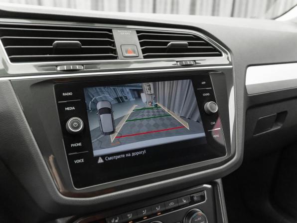 Volkswagen Tiguan II с пробегом 2017 года, цена 2 840 000 рублей, 73667 км, внедорожник, Автокод Объявления