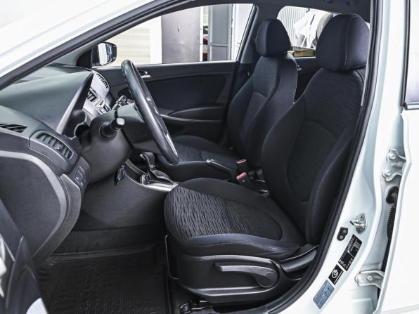 Hyundai Solaris I Рестайлинг с пробегом 2014 года, цена 1 270 000 рублей, 54375 км, седан, Автокод Объявления