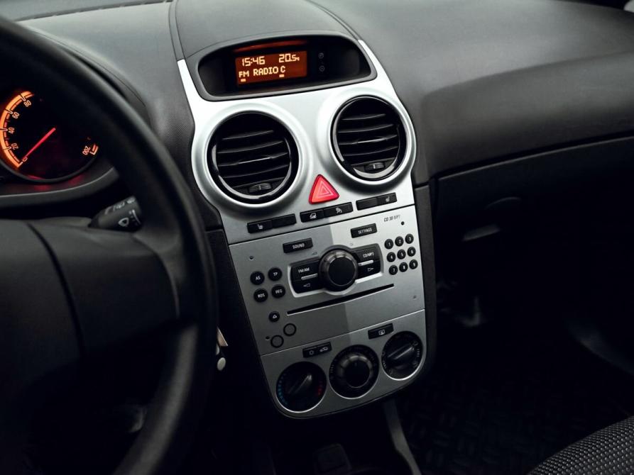 Opel Corsa D Рестайлинг II Екатеринбург  - изображение 9