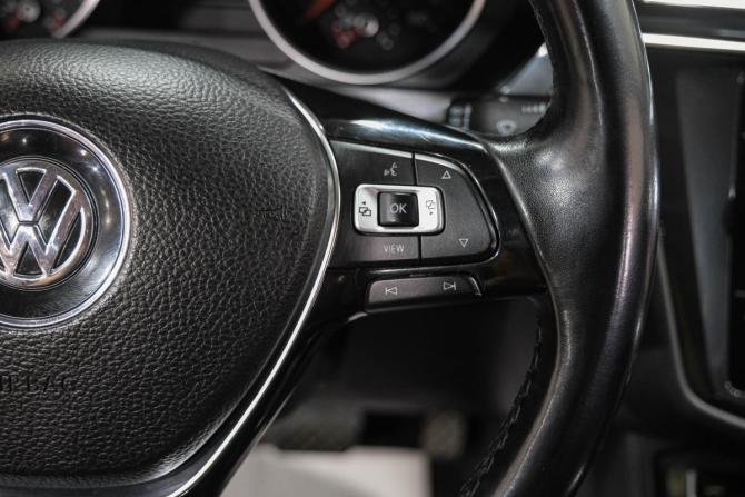 Volkswagen Tiguan II с пробегом 2018 года, цена 2 749 000 рублей, 179000 км, внедорожник, Автокод Объявления