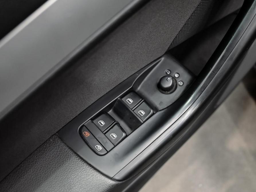 Audi Q3 I (8U) Рестайлинг Екатеринбург  - изображение 14
