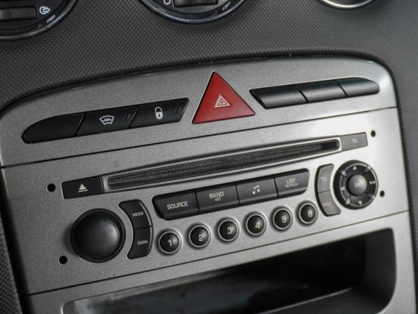 Peugeot 408 I с пробегом 2013 года, цена 729 000 рублей, 74140 км, седан, Автокод Объявления