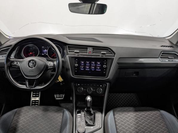 Volkswagen Tiguan II с пробегом 2019 года, цена 2 550 000 рублей, 70693 км, внедорожник, Автокод Объявления