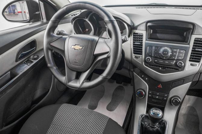 Chevrolet Cruze I с пробегом 2012 года, цена 679 000 рублей, 205200 км, хэтчбек, Автокод Объявления