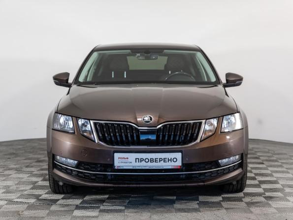 Skoda Octavia III (A7) Рестайлинг с пробегом 2018 года, цена 1 799 000 рублей, 106000 км, лифтбек, Автокод Объявления