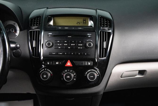 Kia Ceed I с пробегом 2009 года, цена 659 000 рублей, 220125 км, универсал, Автокод Объявления