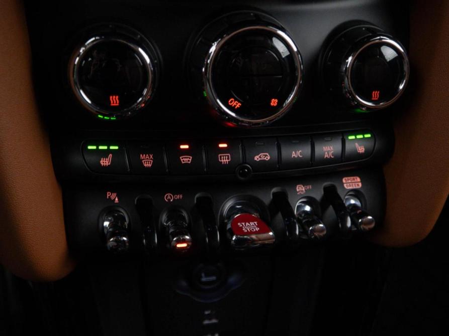 Mini Hatch III (F55/F56) Рестайлинг 2 Москва  - изображение 17