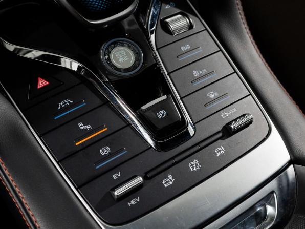 BYD Song Plus I с пробегом 2022 года, цена 2 950 000 рублей, 55779 км, внедорожник, Автокод Объявления