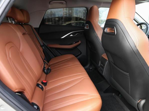 Omoda C5 I с пробегом 2023 года, цена 1 649 000 рублей, 37690 км, внедорожник, Автокод Объявления