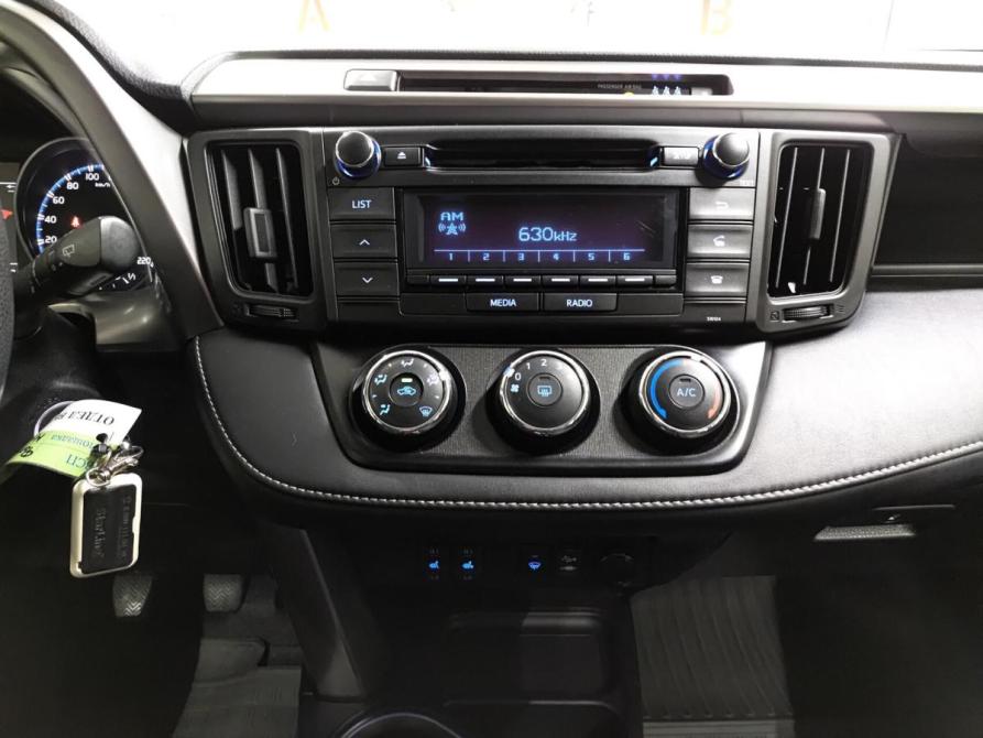 Toyota RAV4 IV (XA40) Рестайлинг Казань  - изображение 18