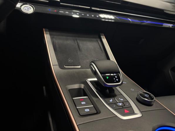 Omoda C5 I с пробегом 2024 года, цена 1 999 000 рублей, 10000 км, внедорожник, Автокод Объявления