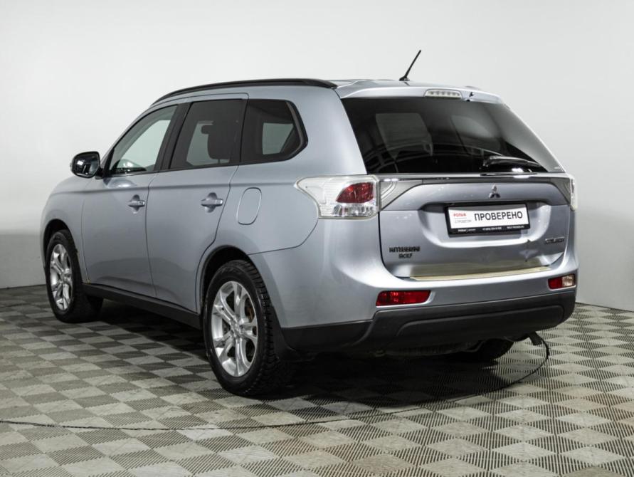Mitsubishi Outlander III Санкт-Петербург  - изображение 8