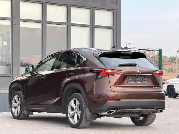 Lexus NX I с пробегом 2015 года, цена 2 590 000 рублей, 141700 км, внедорожник, Автокод Объявления