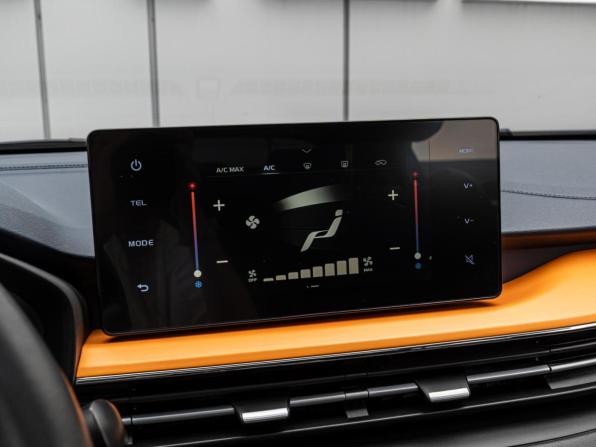 Livan X3 Pro с пробегом 2023 года, цена 1 355 000 рублей, 16861 км, внедорожник, Автокод Объявления