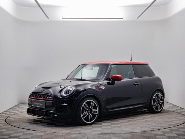 Mini Hatch III (F55/F56) Рестайлинг с пробегом 2019 года, цена 2 700 000 рублей, 64483 км, хэтчбек, Автокод Объявления