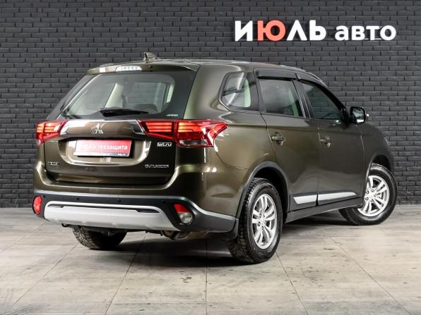 Mitsubishi Outlander III Рестайлинг 3 с пробегом 2019 года, цена 1 960 000 рублей, 193866 км, внедорожник, Автокод Объявления