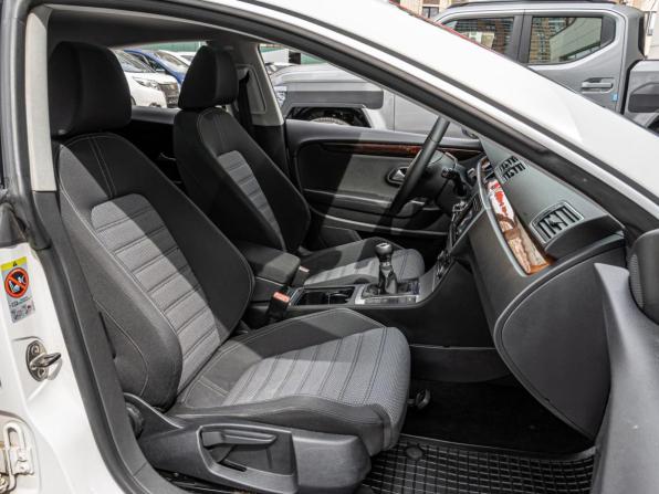 Volkswagen Passat CC I с пробегом 2010 года, цена 920 000 рублей, 189345 км, седан, Автокод Объявления