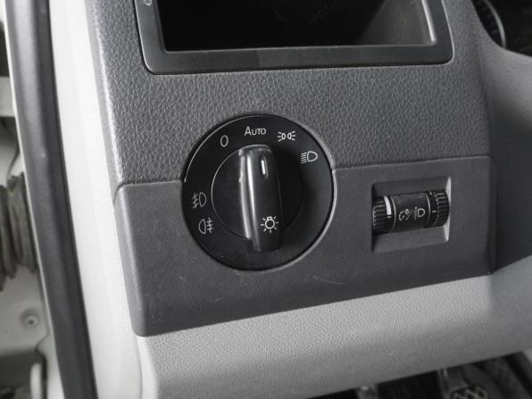 Volkswagen Caravelle T5 Рестайлинг с пробегом 2013 года, цена 1 999 000 рублей, 162879 км, минивэн, Автокод Объявления
