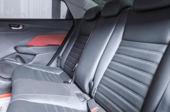 Hyundai Solaris II Рестайлинг с пробегом 2020 года, цена 1 799 000 рублей, 43200 км, седан, Автокод Объявления