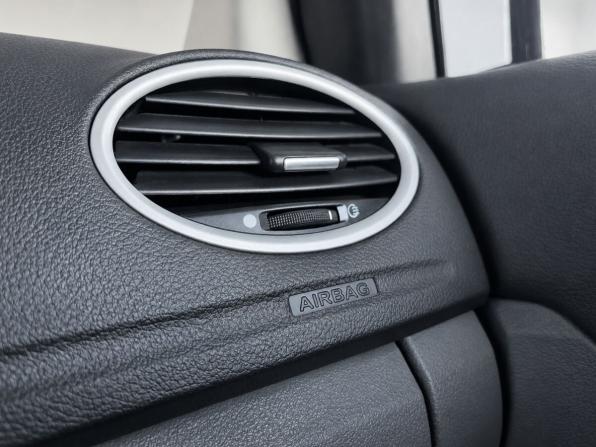 Ford Focus II Рестайлинг с пробегом 2010 года, цена 659 000 рублей, 165127 км, седан, Автокод Объявления