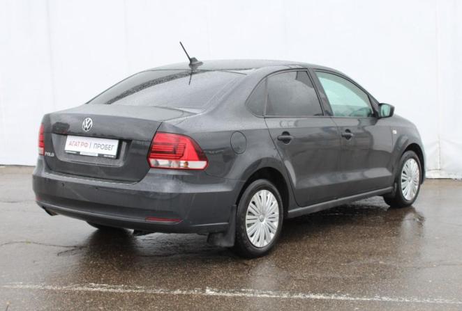 Volkswagen Polo V Рестайлинг с пробегом 2017 года, цена 970 000 рублей, 132267 км, седан, Автокод Объявления